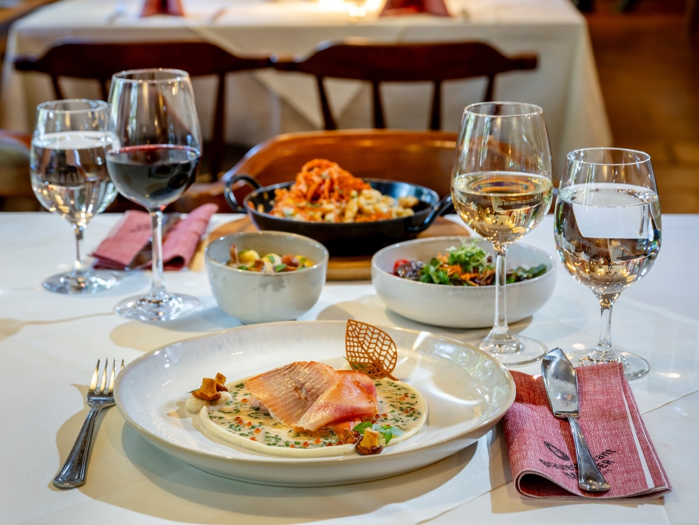Bild: Speisen im Braurestaurant IMLAUER
