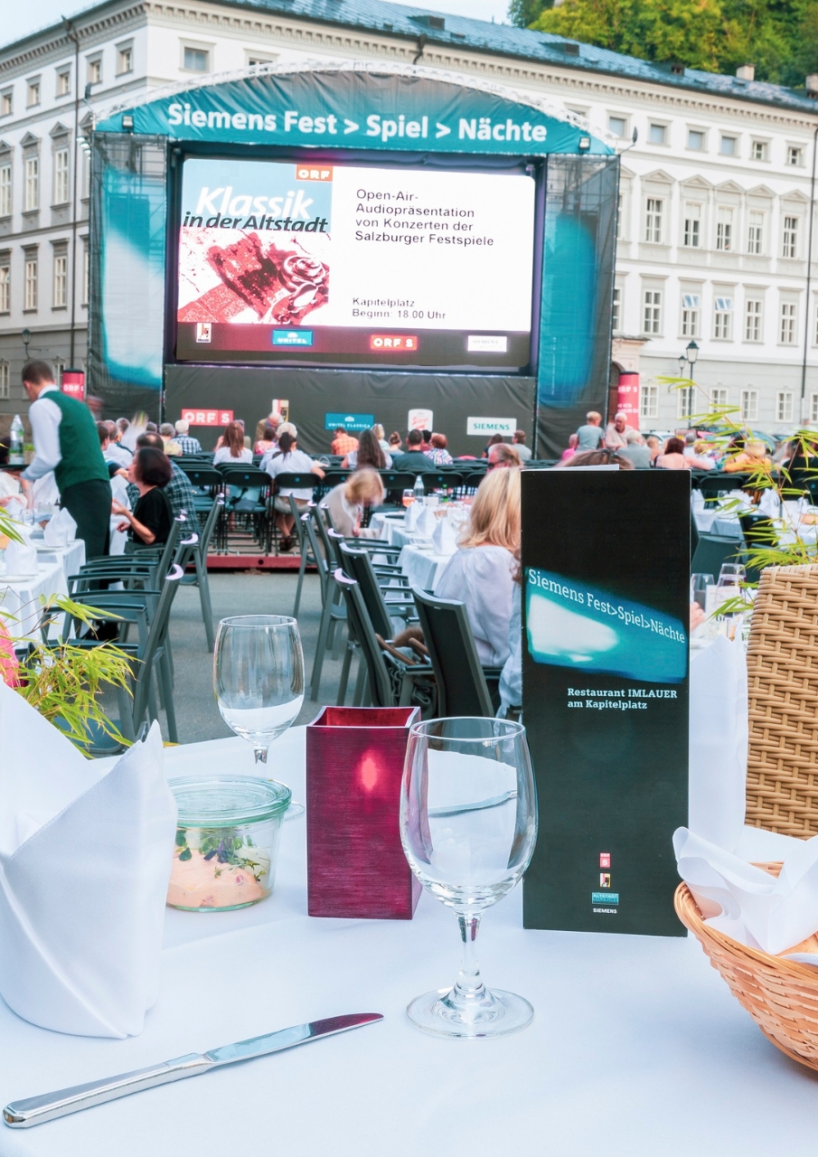 Bild: Detailaufnahme Restaurant am Kapitelplatz