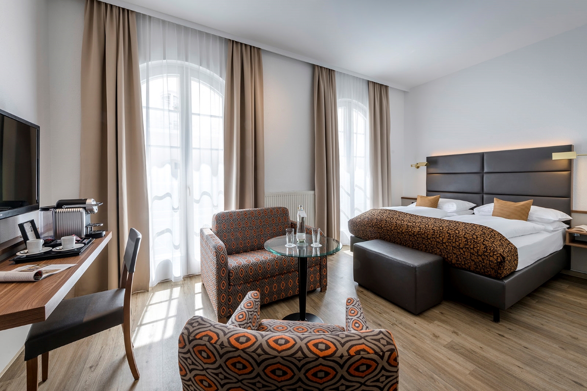 Picture: Deluxe room at the IMLAUER Hotel Nestroy Vienna
