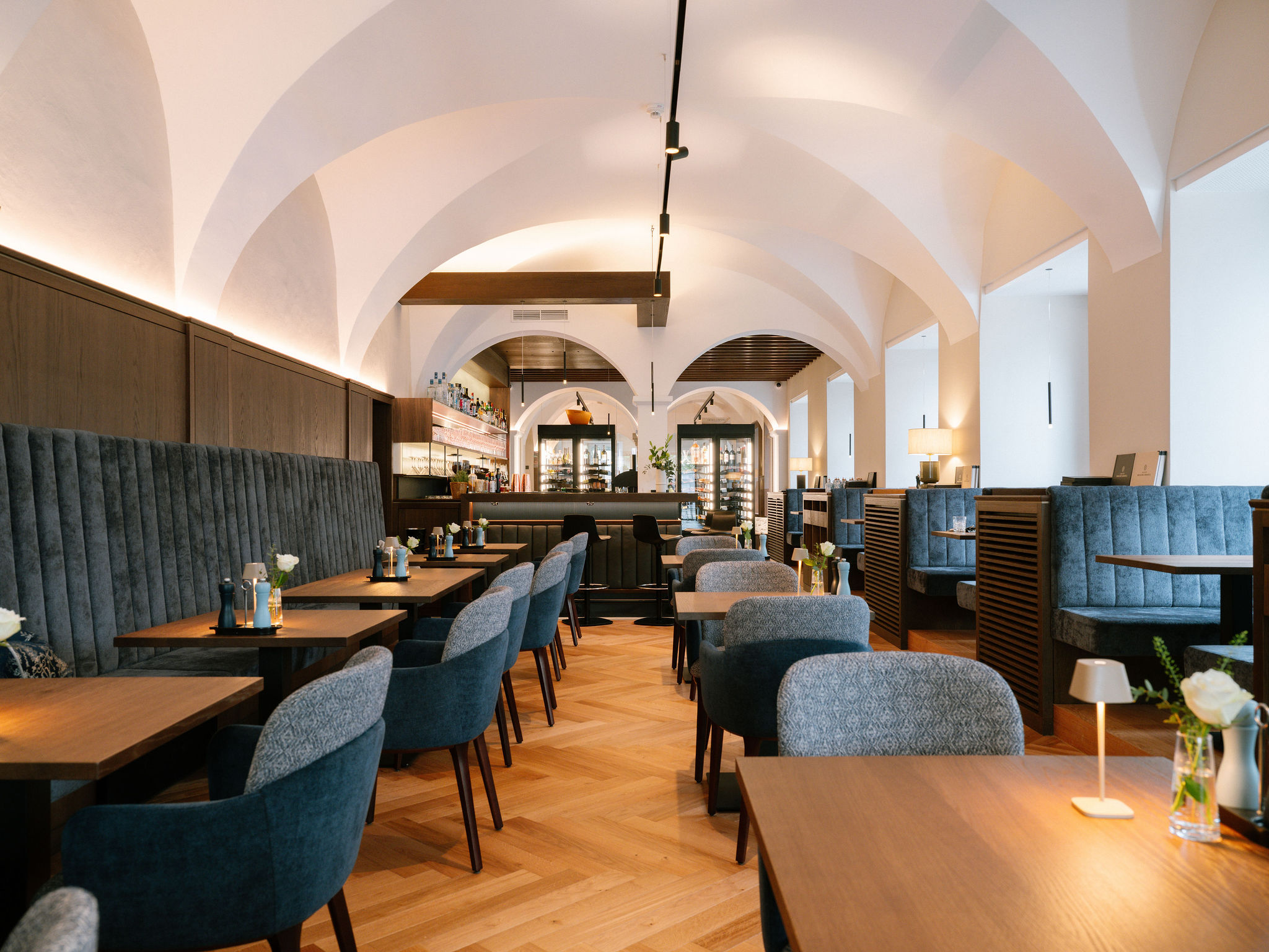 Bild: Innenansicht der IMLAUER Brasserie Mirabell
